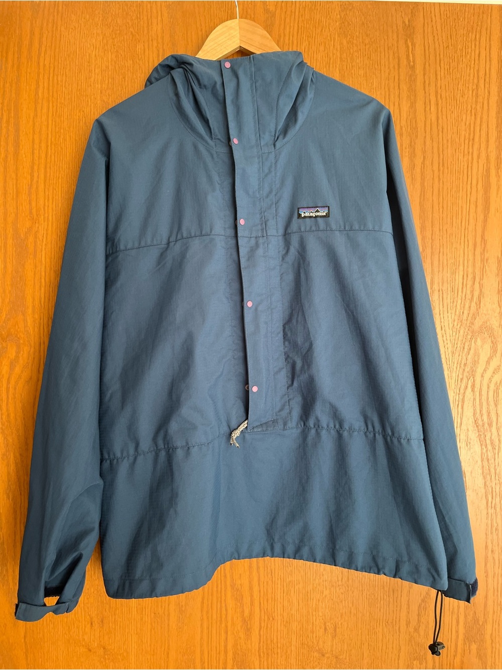 Patagonia Pullover Rain Jacket Men’s Size Large 100% polyester
